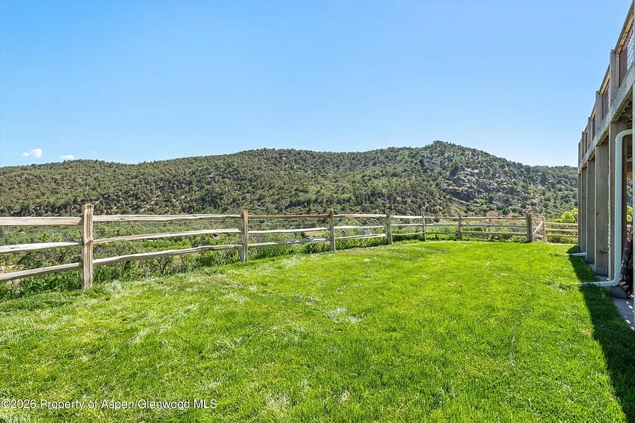 Furnished Finder property 1053209_1 photo 29