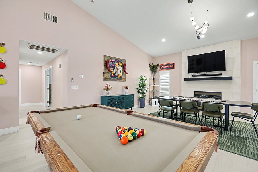 Furnished Finder property 1053246_1 photo 16