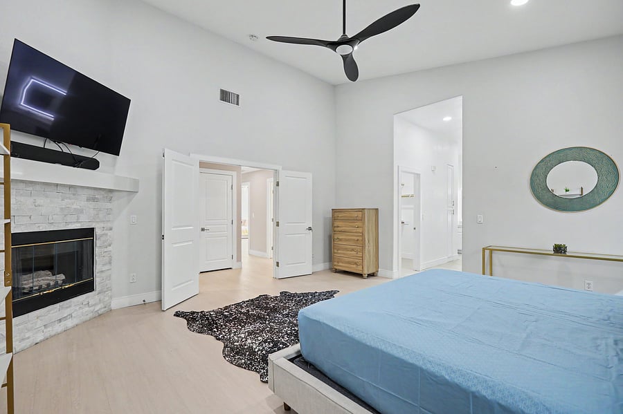 Furnished Finder property 1053246_1 photo 32