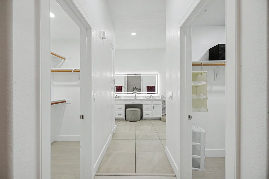 Furnished Finder property 1053246_1 photo 34