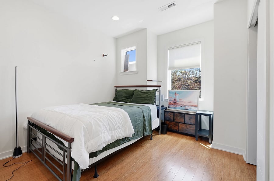 Furnished Finder property 1053247_1 photo 10
