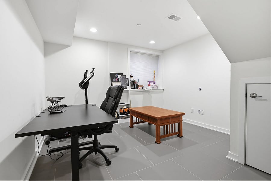 Furnished Finder property 1053247_1 photo 12