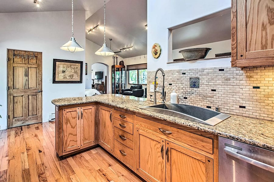 Furnished Finder property 1053249_1 photo 11