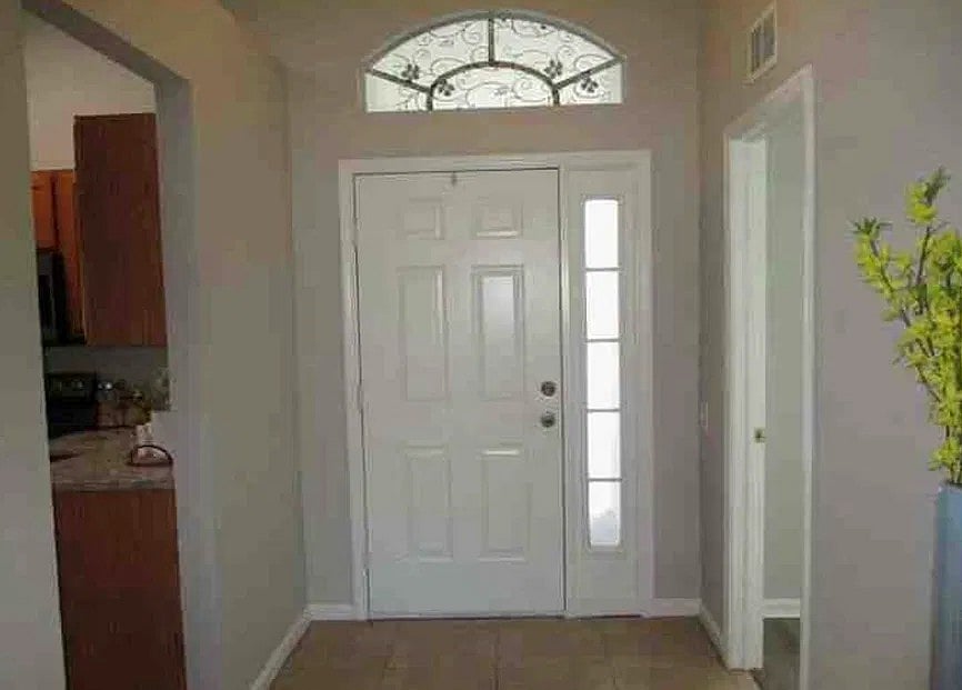 Furnished Finder property 1053251_1 photo 2