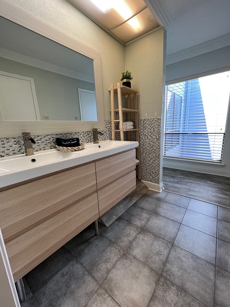 Furnished Finder property 1053253_1 photo 15