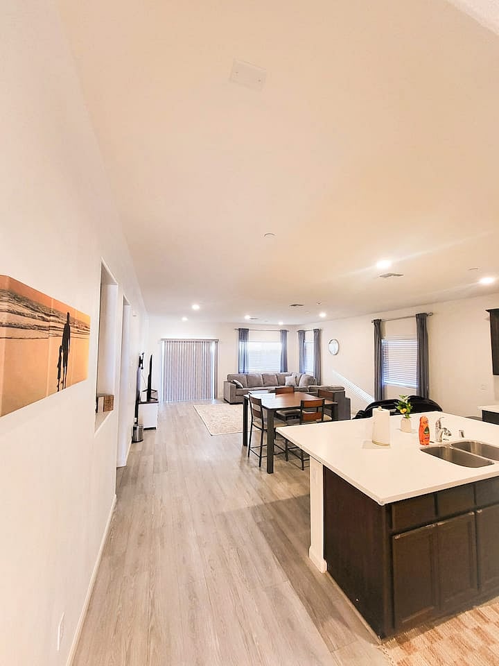 Furnished Finder property 1053264_1 photo 4