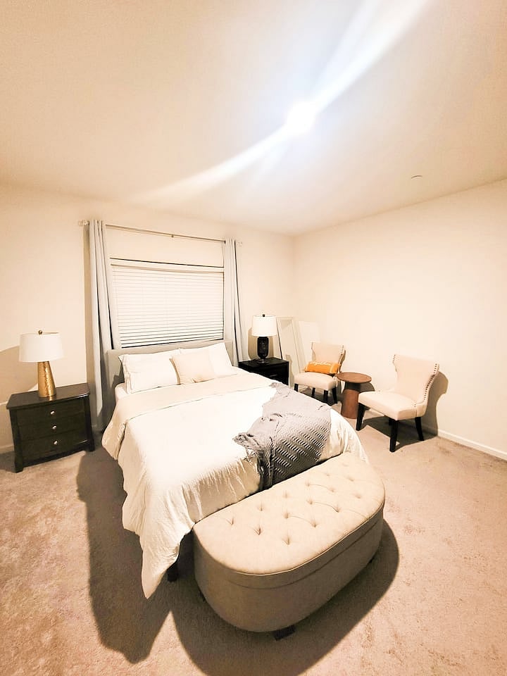 Furnished Finder property 1053264_1 photo 12
