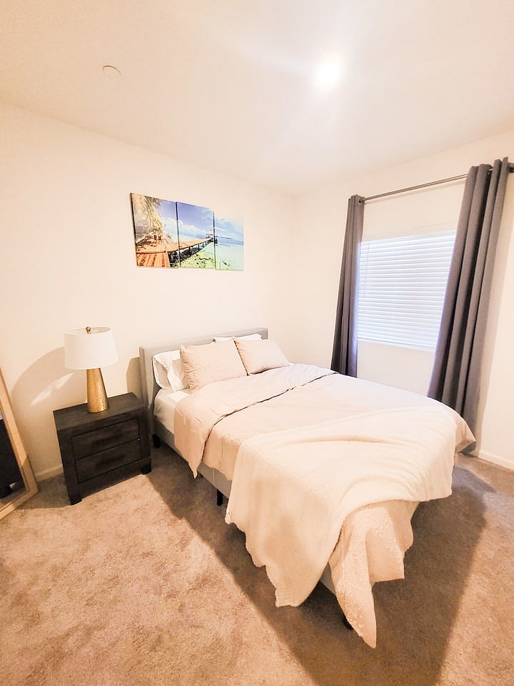 Furnished Finder property 1053264_1 photo 14