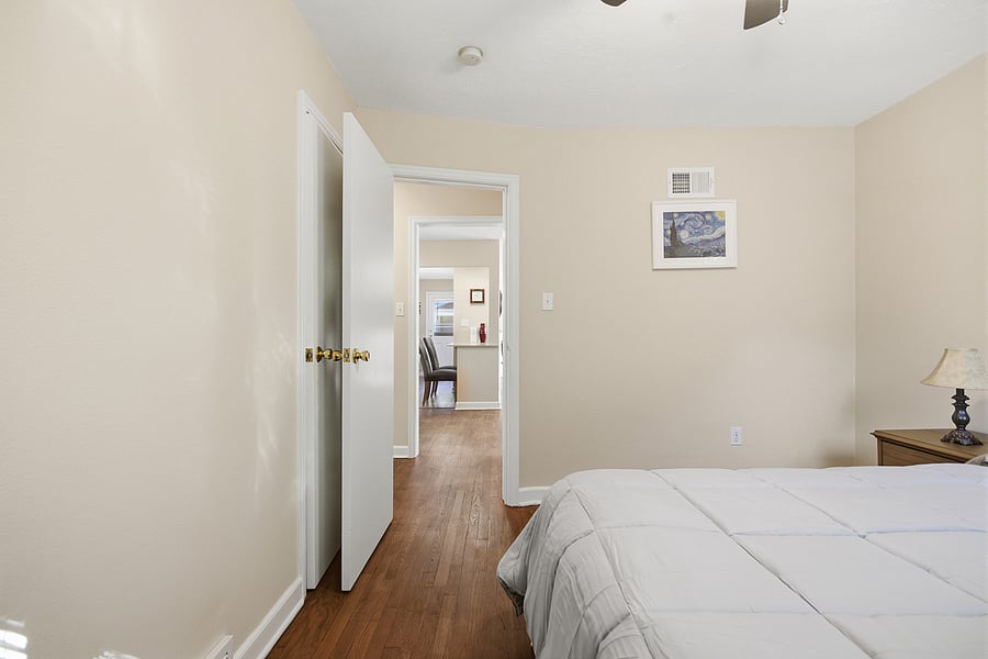 Furnished Finder property 1053273_1 photo 31