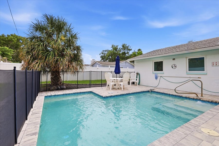 Furnished Finder property 1053275_1 photo 25