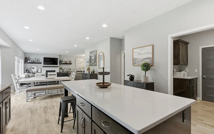 Furnished Finder property 1053282_1 photo 4