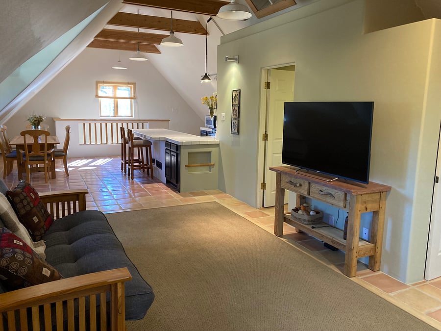 Furnished Finder property 1053288_1 photo 6