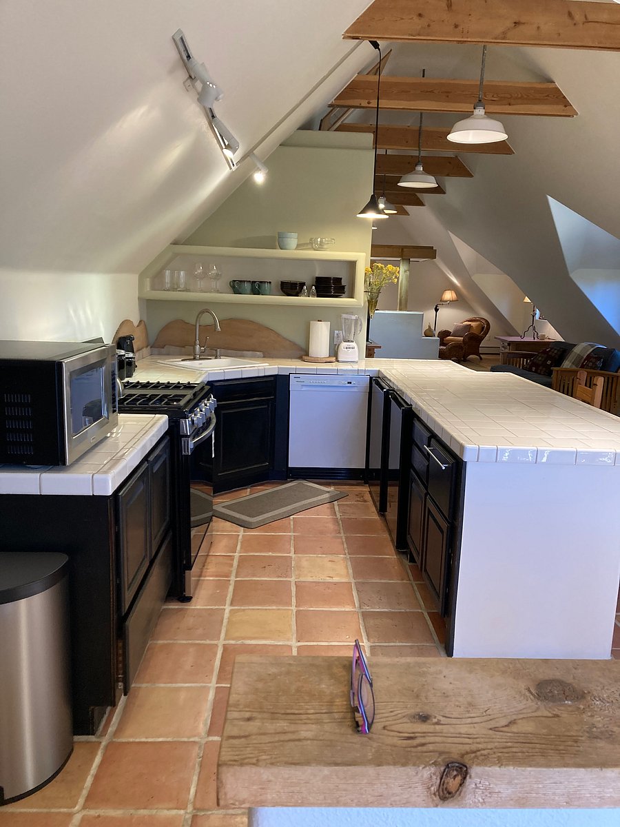 Furnished Finder property 1053288_1 photo 17