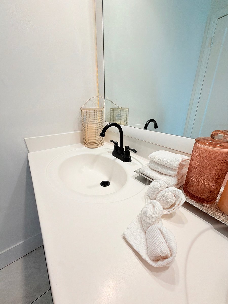 Furnished Finder property 1053295_1 photo 9