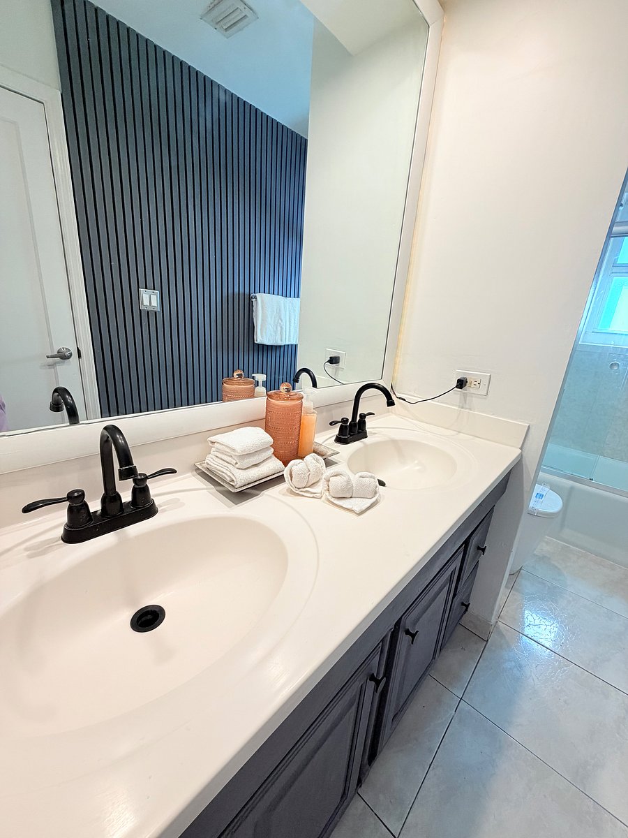 Furnished Finder property 1053295_1 photo 10