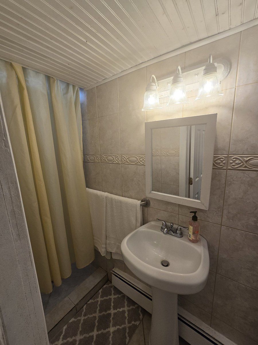 Furnished Finder property 1053300_1 photo 6