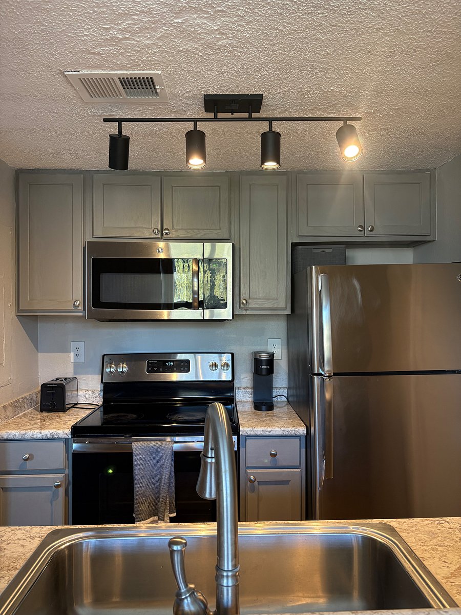 Furnished Finder property 1053351_1 photo 13