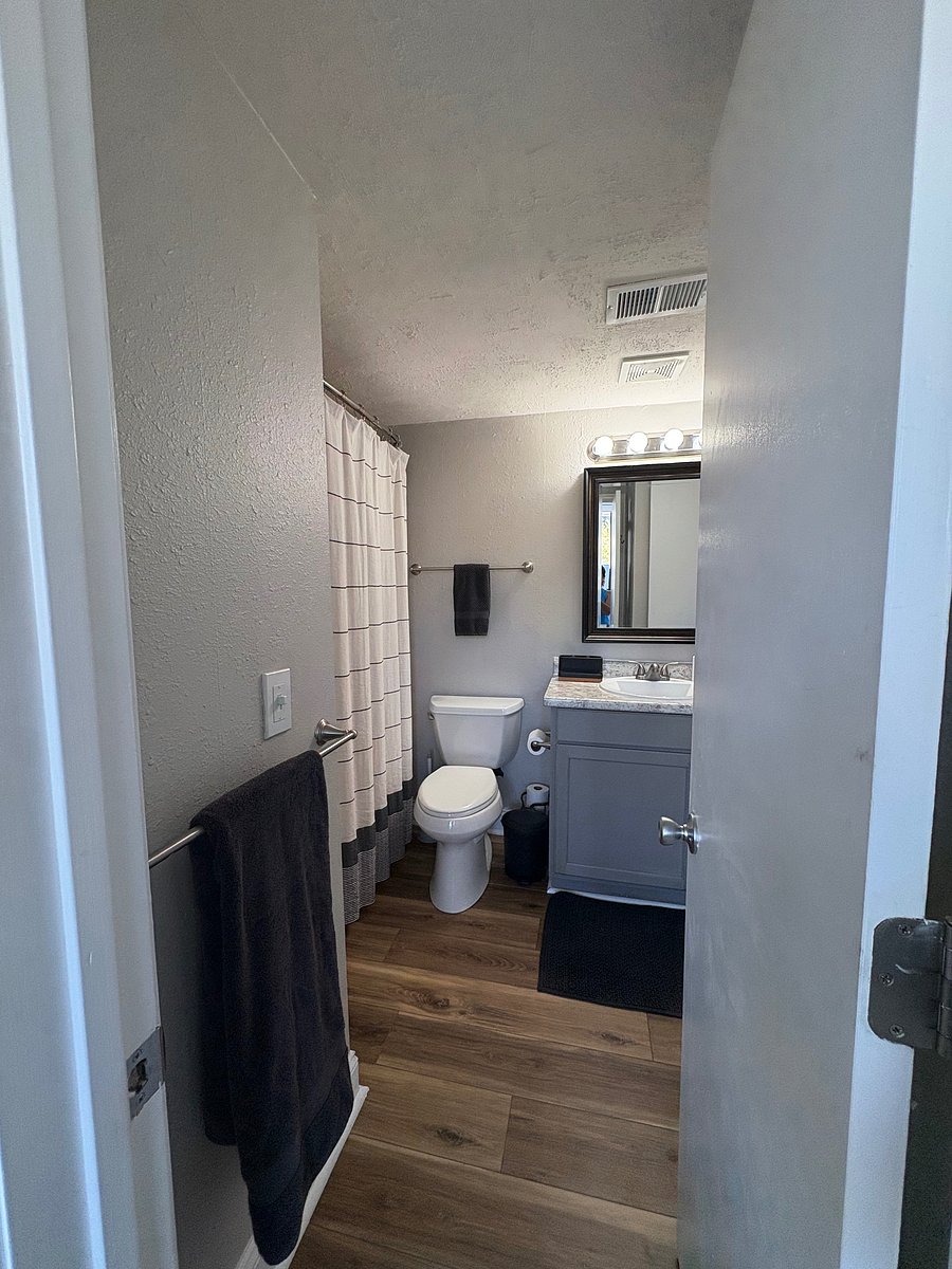 Furnished Finder property 1053351_1 photo 14