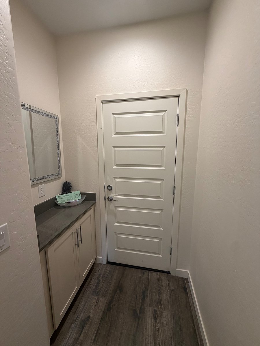 Furnished Finder property 1053399_1 photo 13
