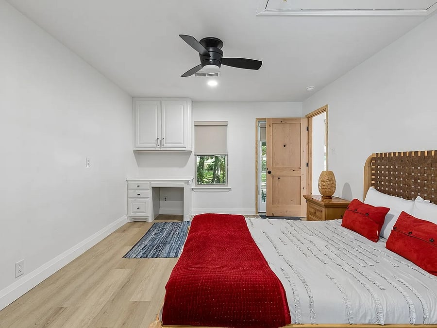 Furnished Finder property 1053420_1 photo 12