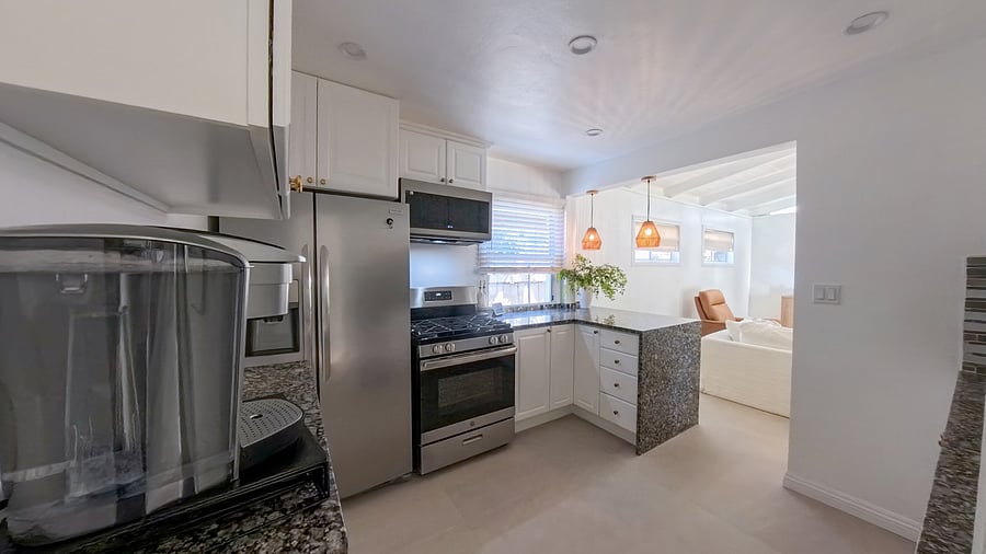 Furnished Finder property 1053429_1 photo 38