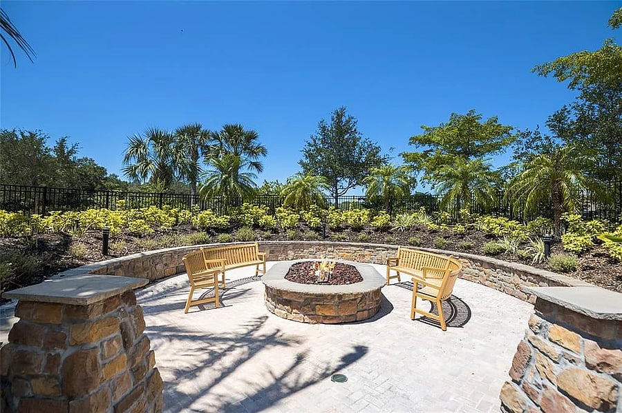 Furnished Finder property 1053430_1 photo 33