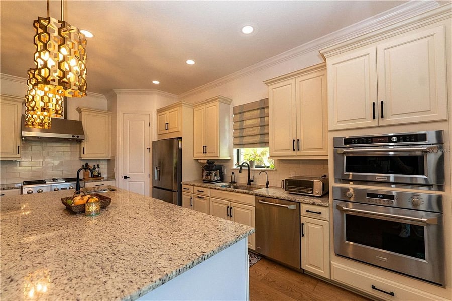 Furnished Finder property 1053430_1 photo 11