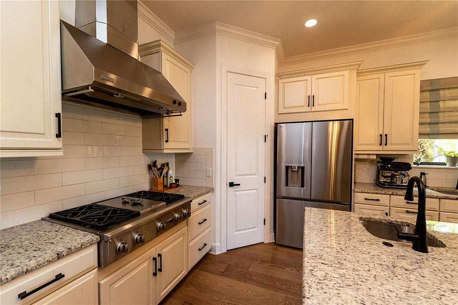 Furnished Finder property 1053430_1 photo 12