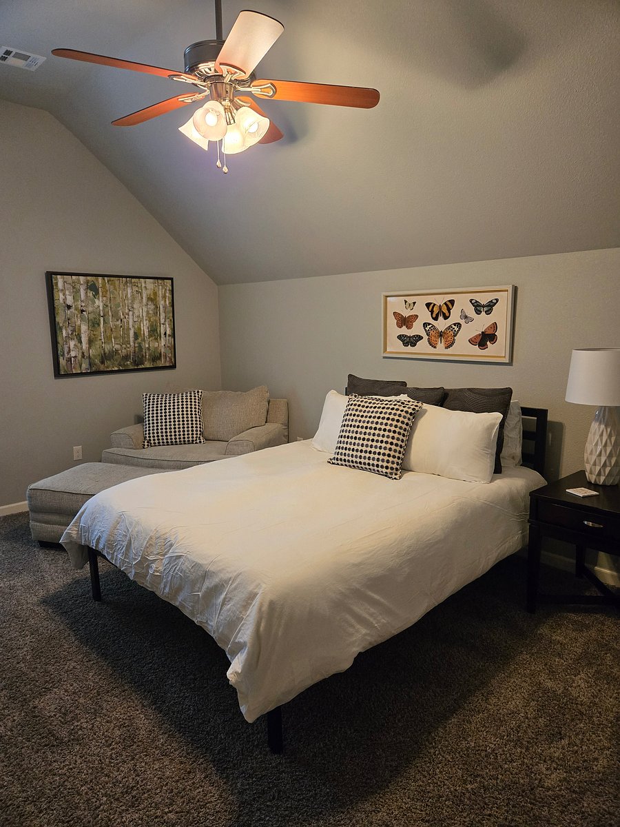 Furnished Finder property 1053457_1 photo 22