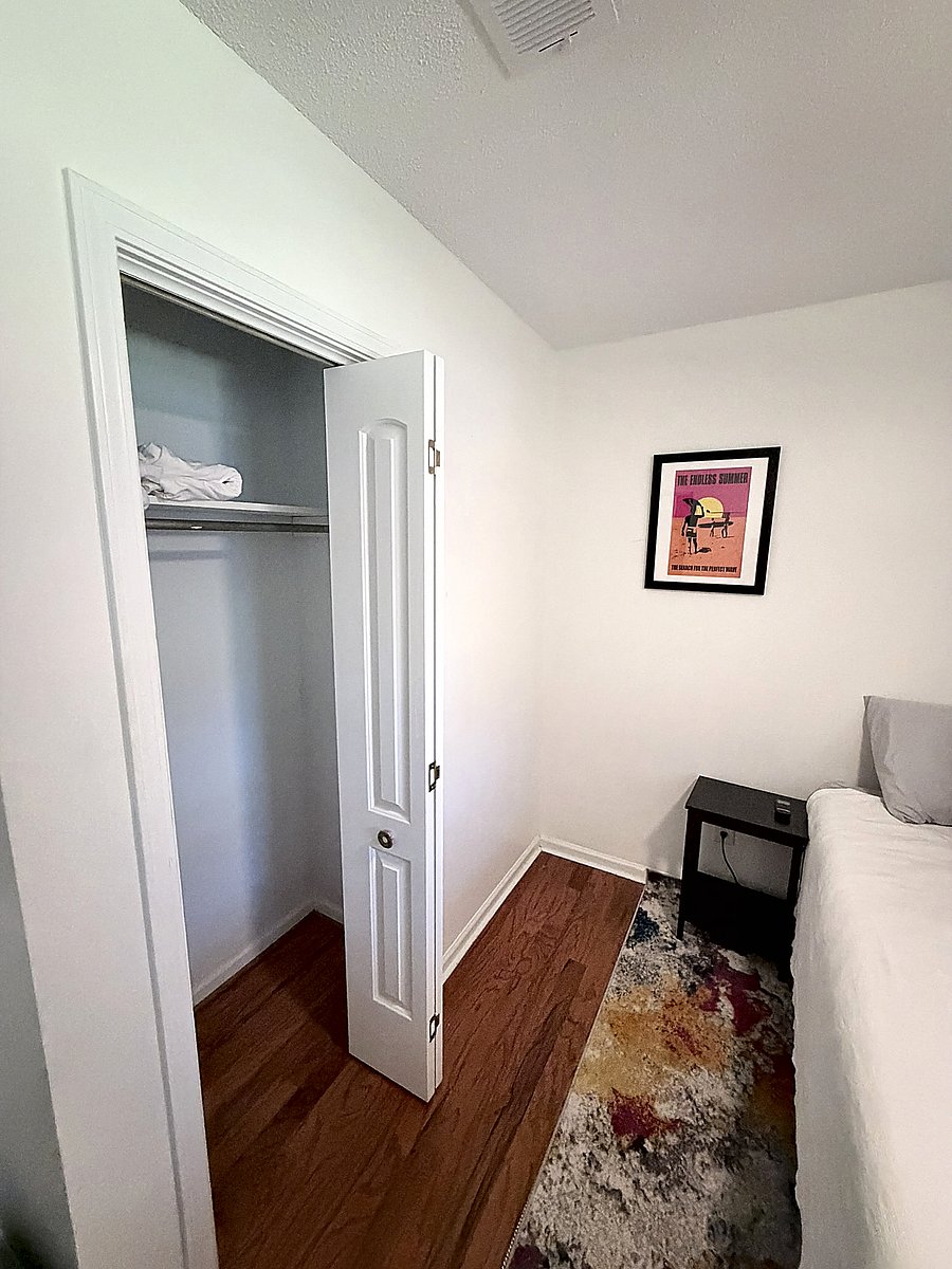 Furnished Finder property 1053467_1 photo 22