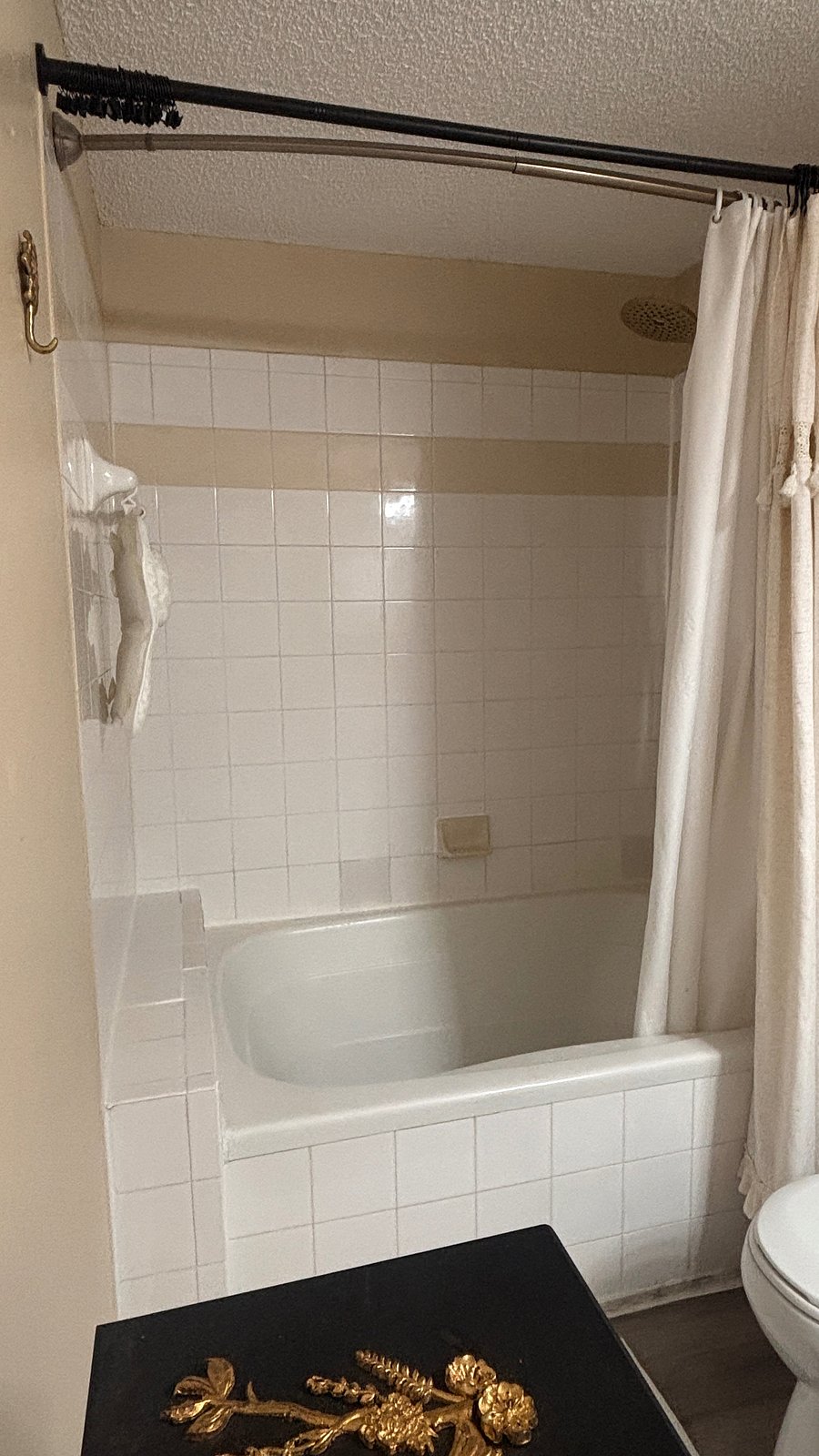 Furnished Finder property 1053469_1 photo 9