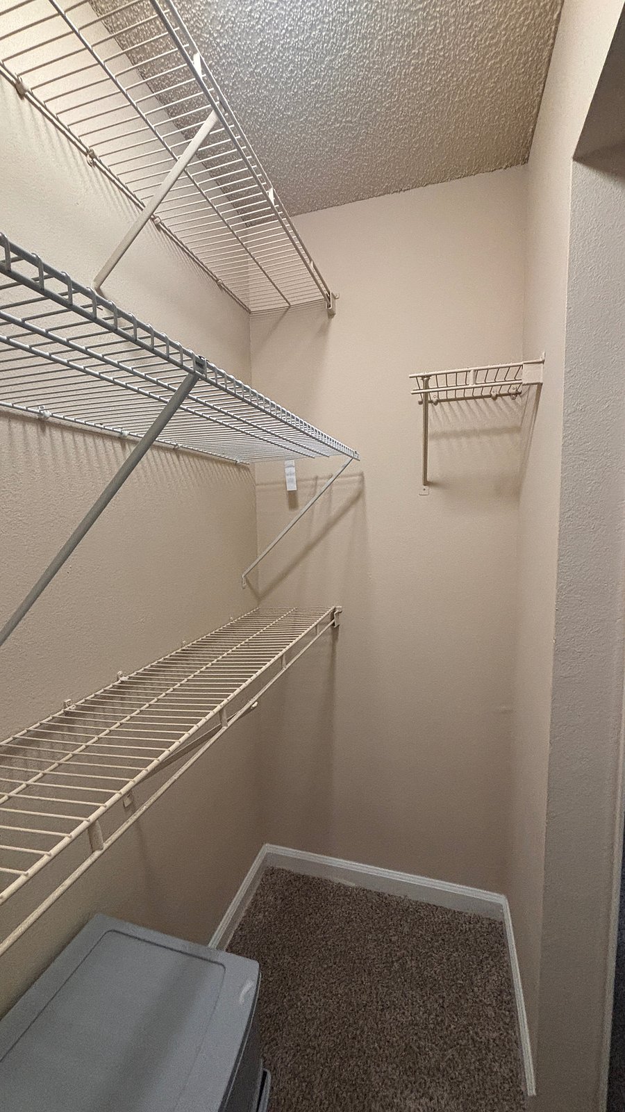 Furnished Finder property 1053469_1 photo 11