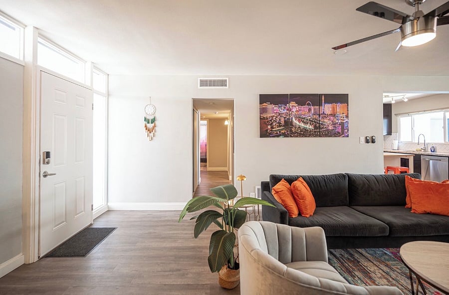 Furnished Finder property 1053489_1 photo 10