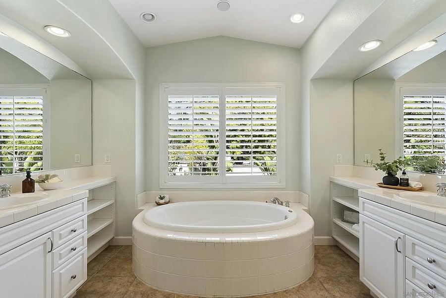 Furnished Finder property 1053507_1 photo 18