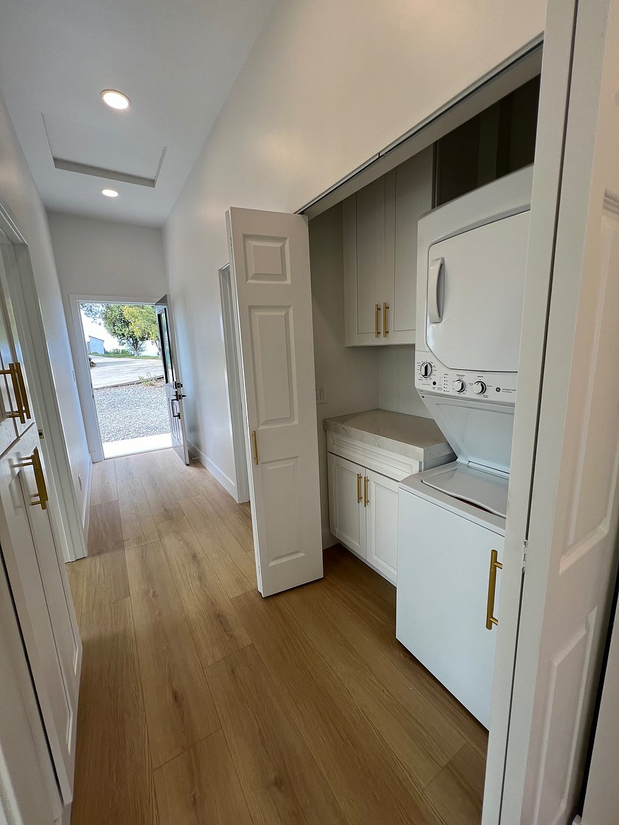 Furnished Finder property 1053513_1 photo 6