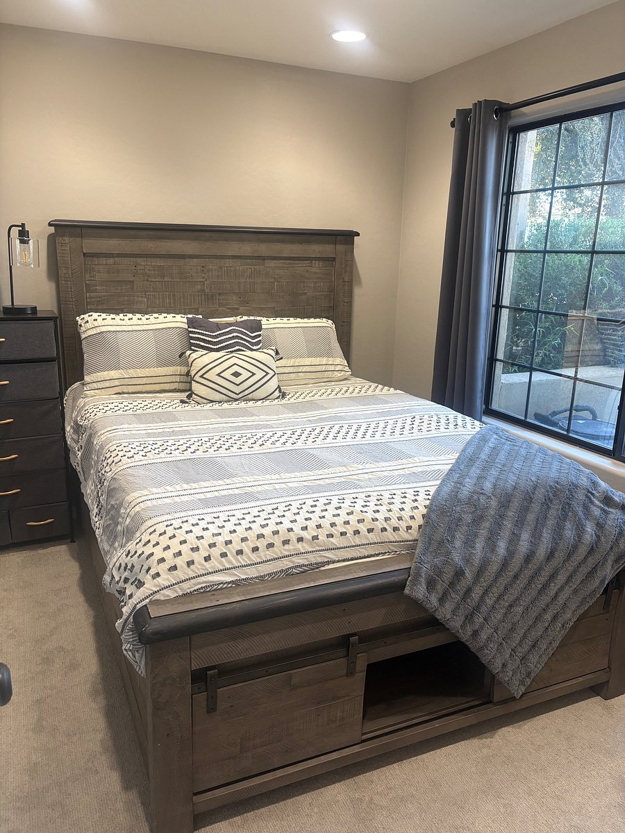 Furnished Finder property 1053521_1 photo 8