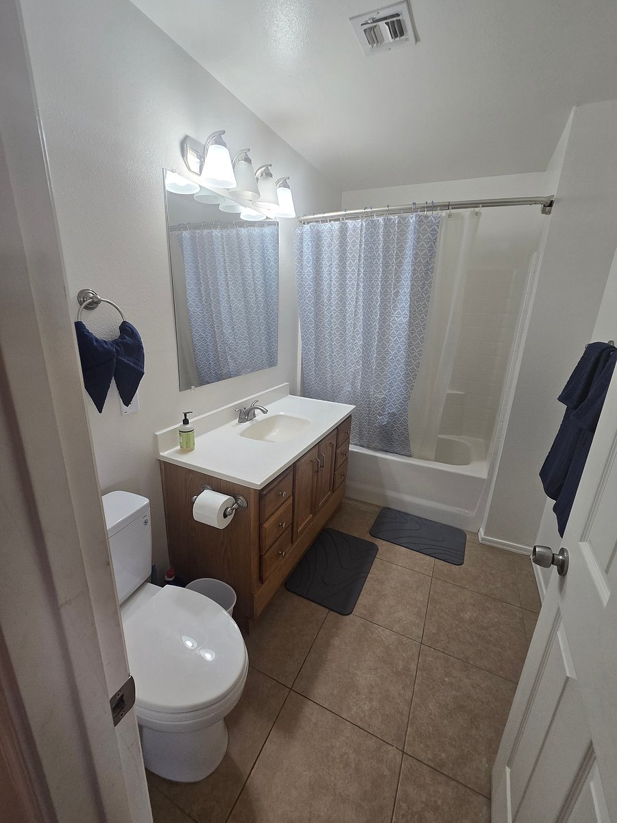 Furnished Finder property 1053535_1 photo 9