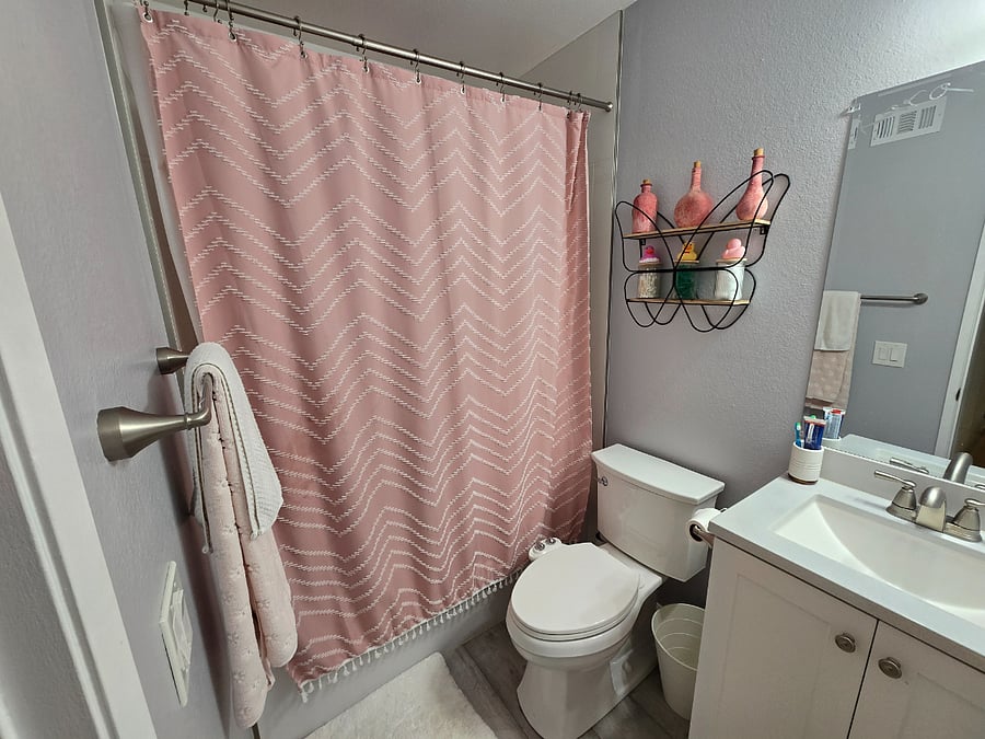 Furnished Finder property 1053551_1 photo 13