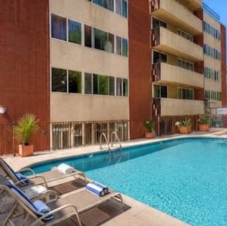 Furnished Finder property 1053561_1 photo 29