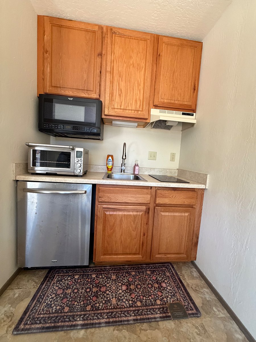 Furnished Finder property 1053564_1 photo 8
