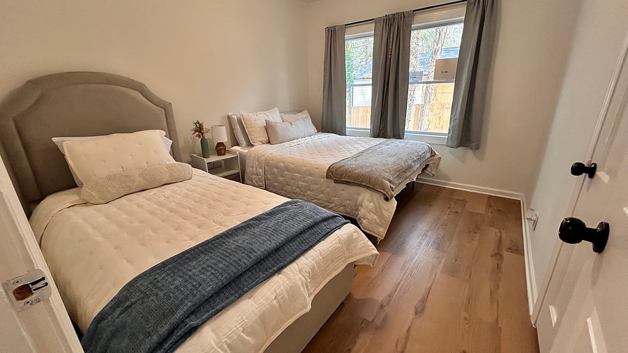 Furnished Finder property 1053575_1 photo 16