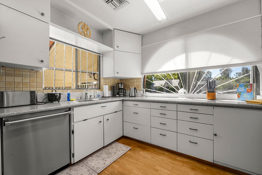 Furnished Finder property 1053596_1 photo 5
