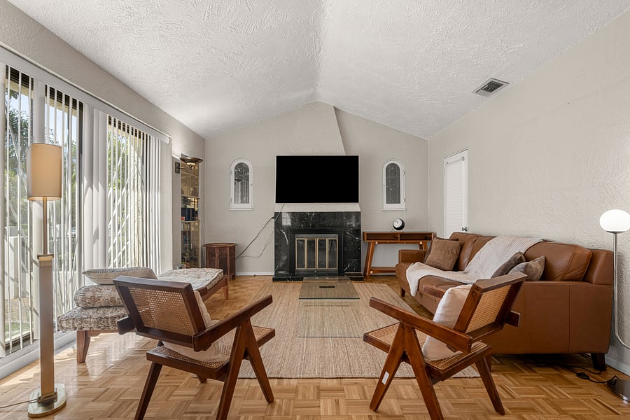 Furnished Finder property 1053596_1 photo 1