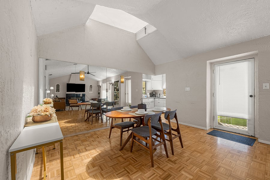 Furnished Finder property 1053596_1 photo 23