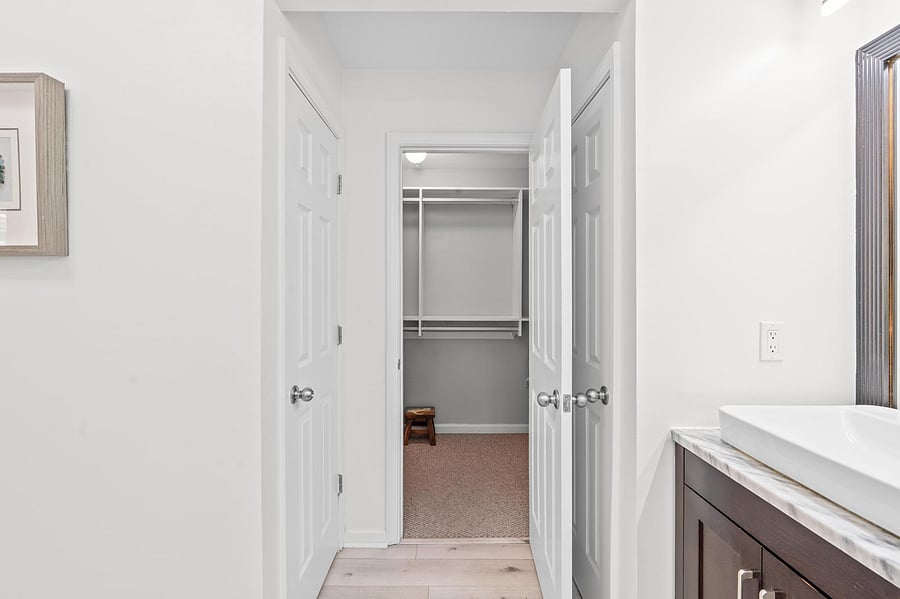Furnished Finder property 1053597_1 photo 20