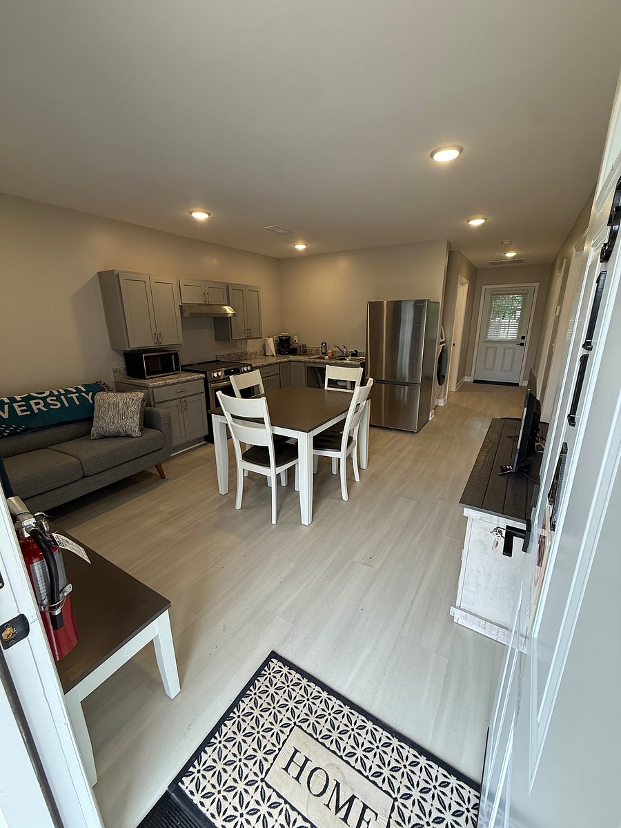 Furnished Finder property 1053601_1 photo 11