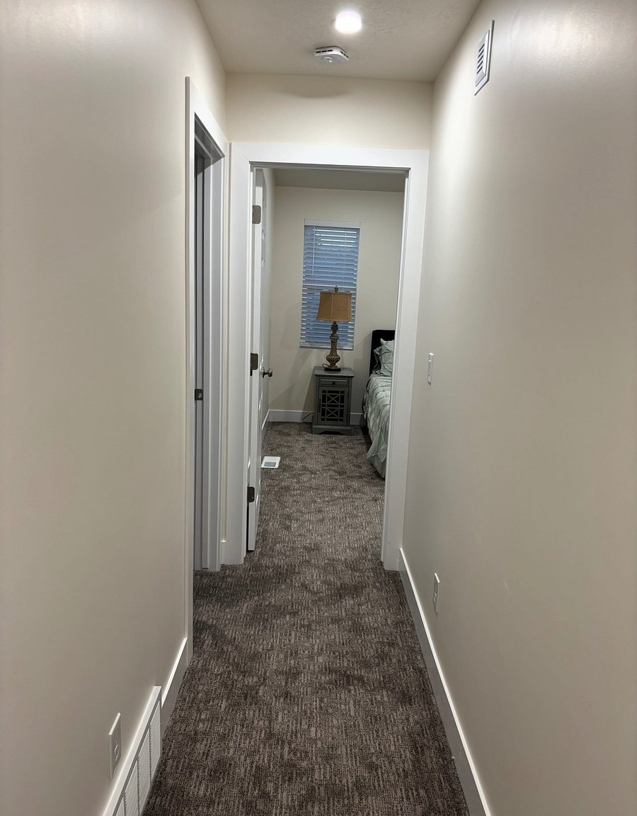 Furnished Finder property 1053607_1 photo 5