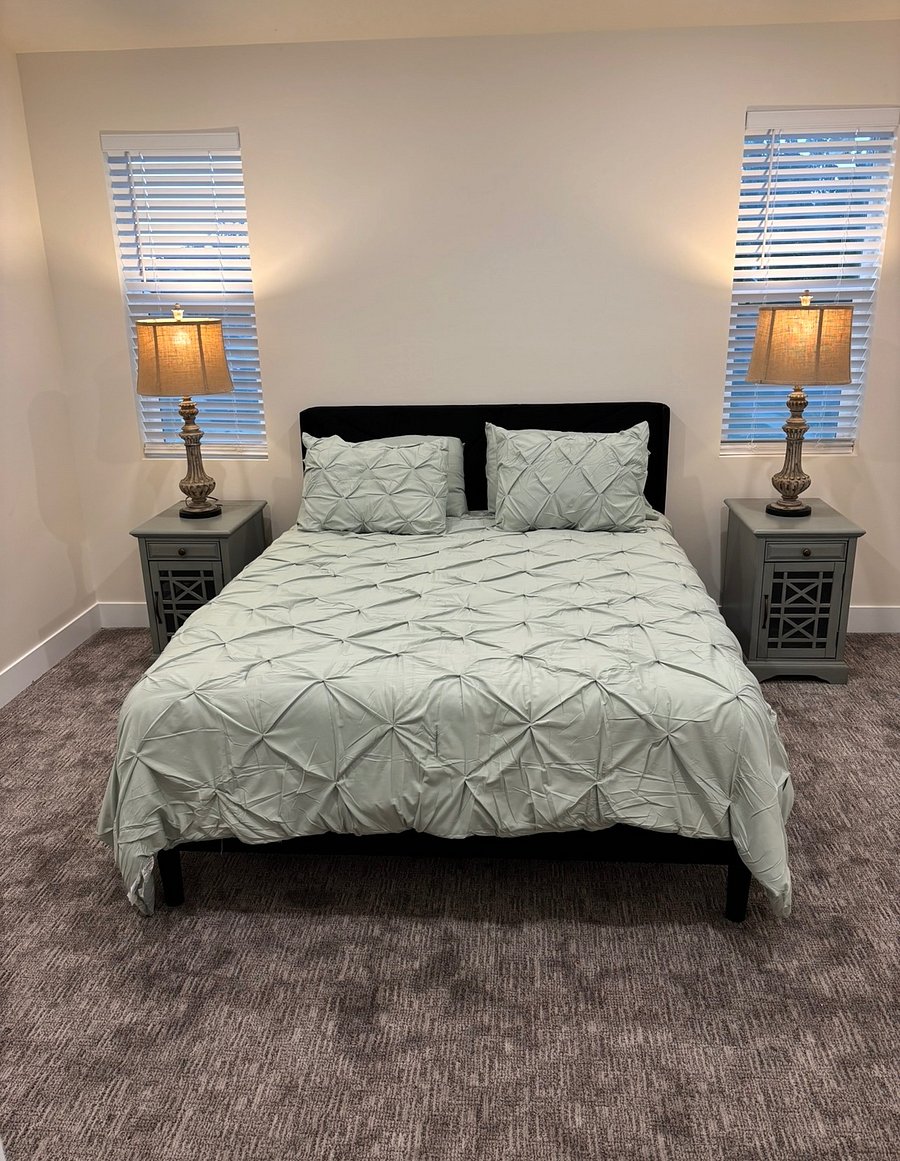 Furnished Finder property 1053607_1 photo 9