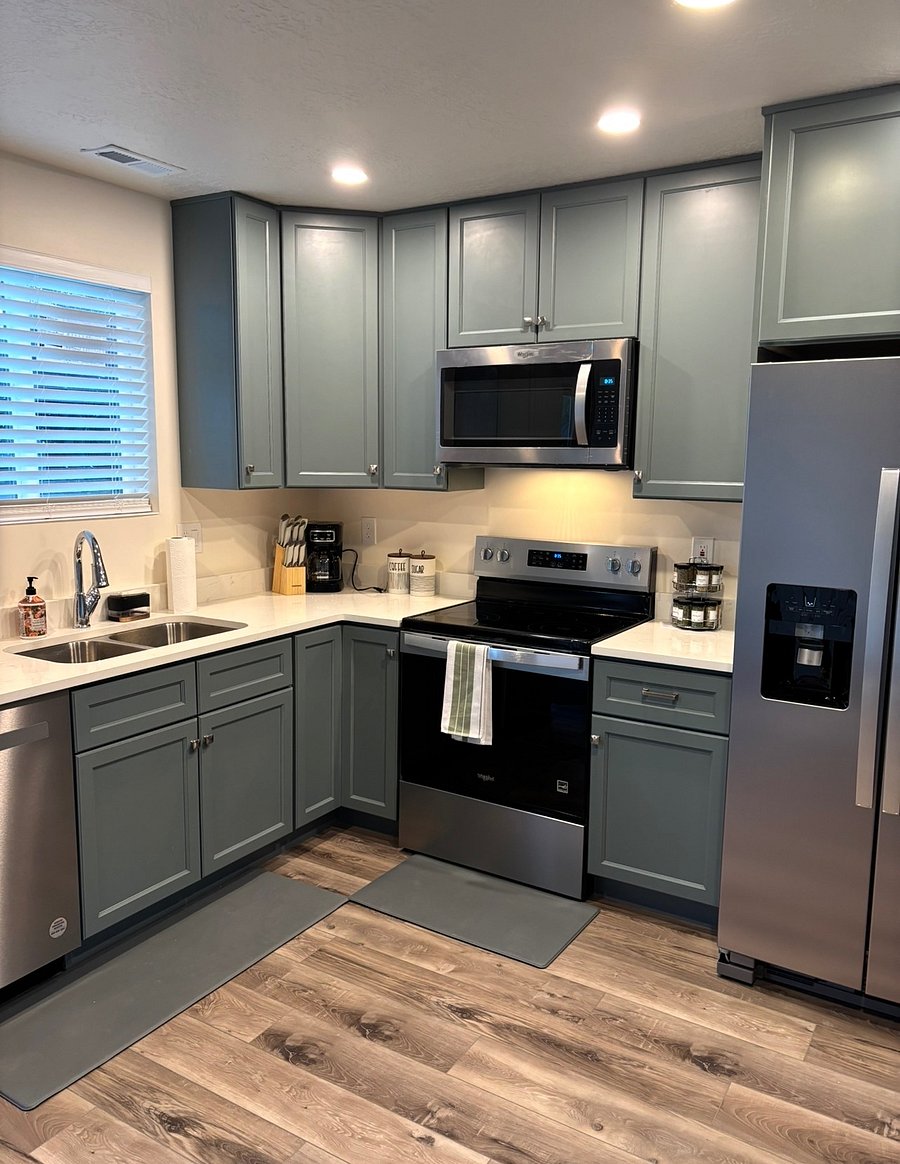 Furnished Finder property 1053607_1 photo 11