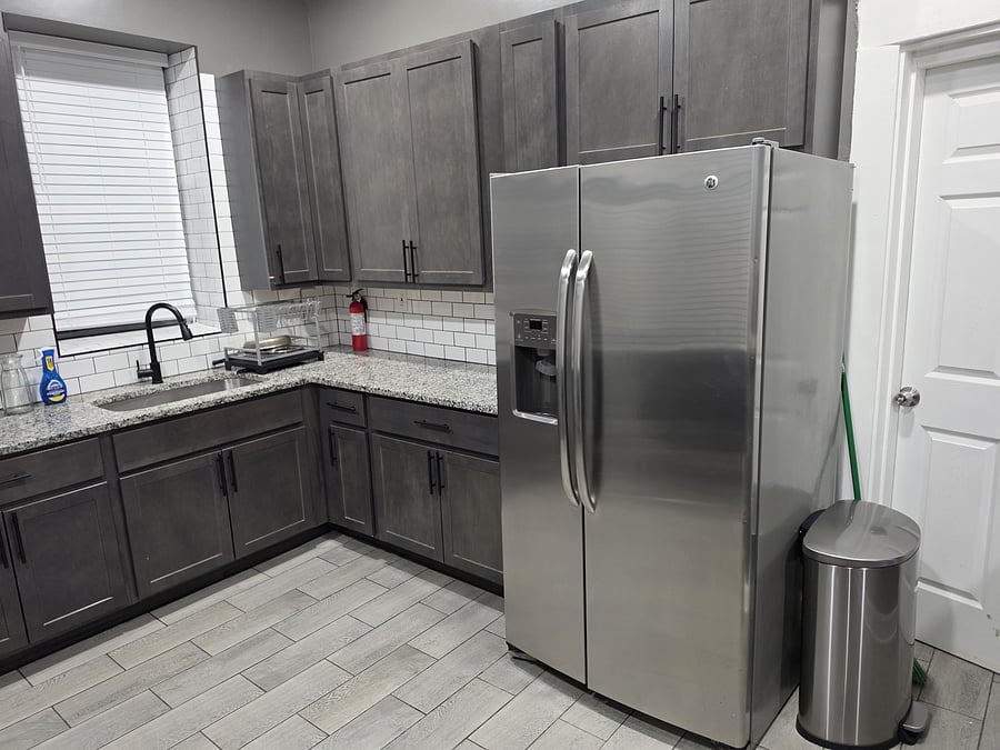 Furnished Finder property 1053615_1 photo 3